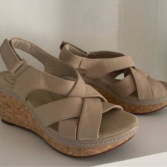 Clarks Annabel Pearl Wedges - Picture 4 of 12